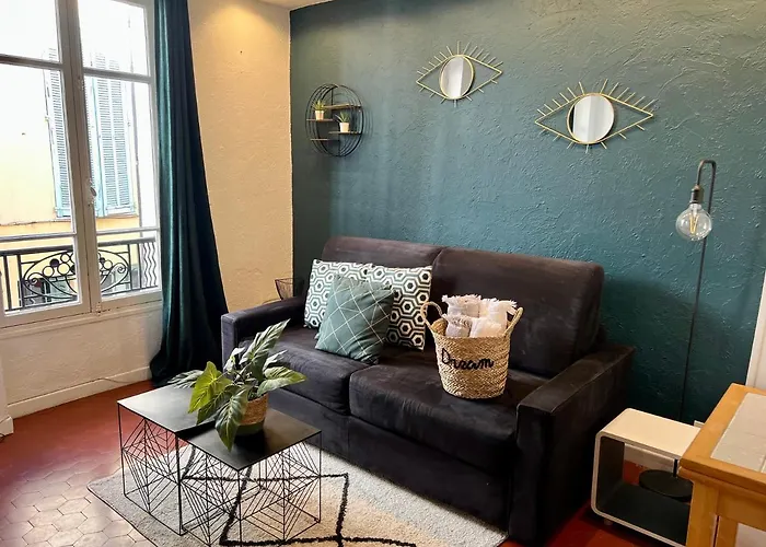 Studio vieil Antibes